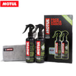 MOTUL Pack Limpia Casco  M1 M2 Mircofibra  250ml